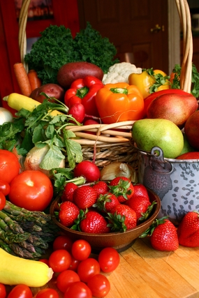 堆叠在一起的各种食材蔬菜图片